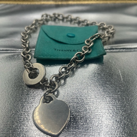 FEB 14 SALE Tiffany & Co Authentic Return Toggle Silver Necklace